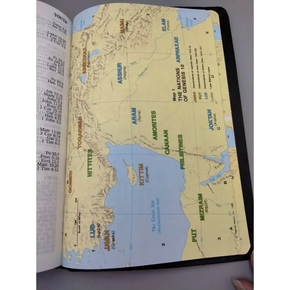 The Holy Bible King James Version Regency Giant Print Reference Ed. 1976 Black